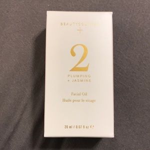 Beautycounter Unopened Plumping #2 Facial Oil